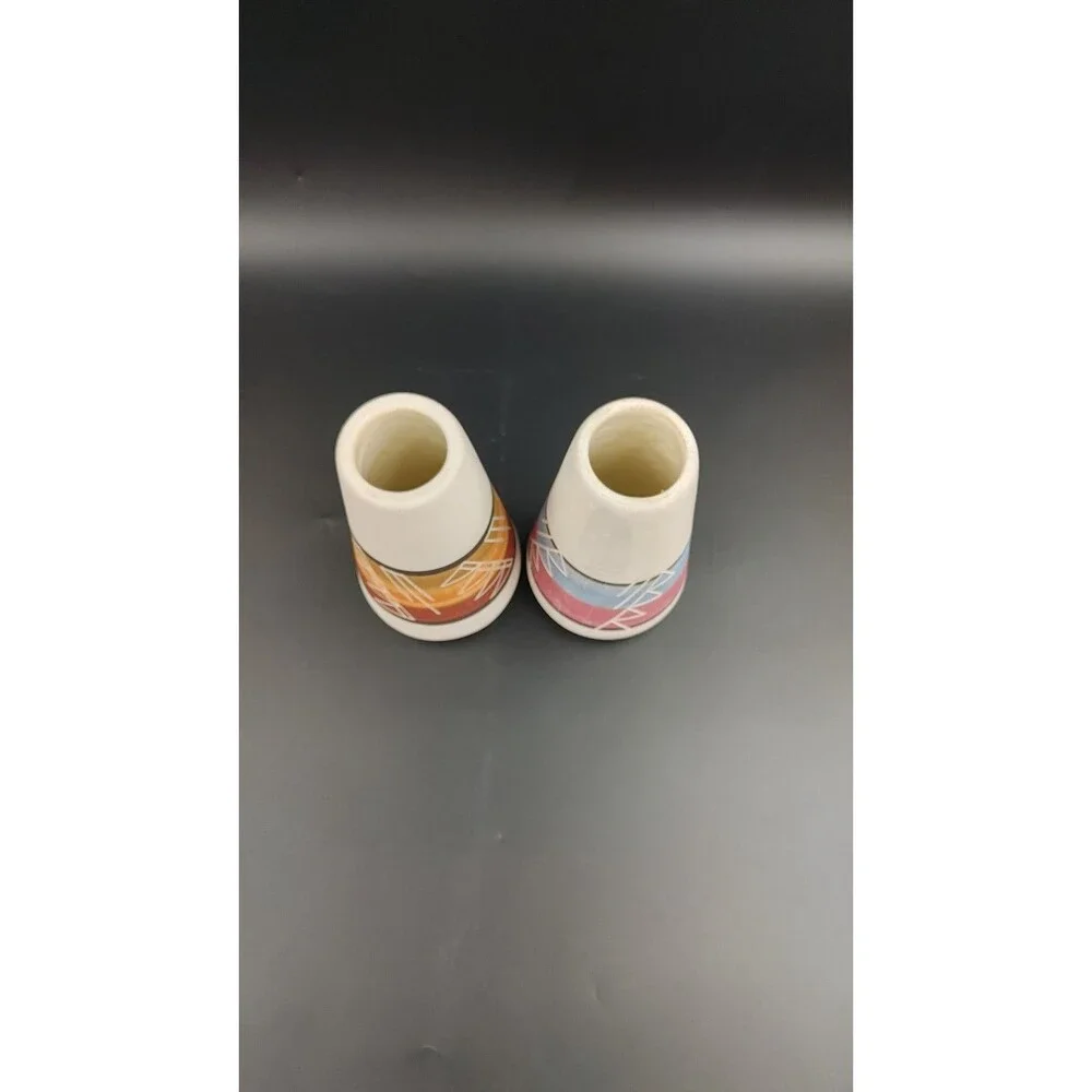 Lot of 2 Native American Pottery Vase Southwest Signed Tribal Art Pottery Sioux